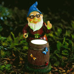 Nain de jardin avec baril
