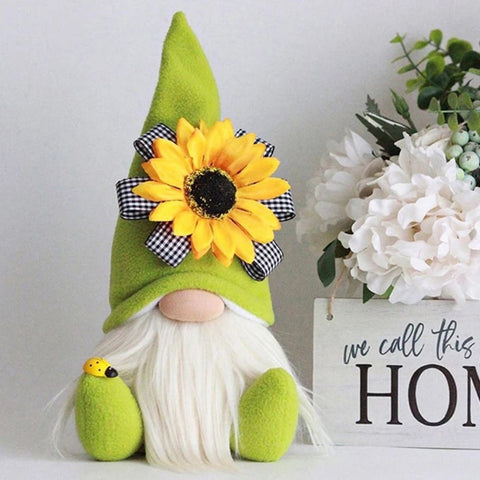 nain de jardin en tissu vert